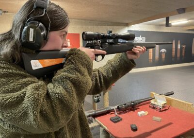 Tisdagen den 25 mars var det tredje tjejskyttet för 2025 på Jakt & Skytte